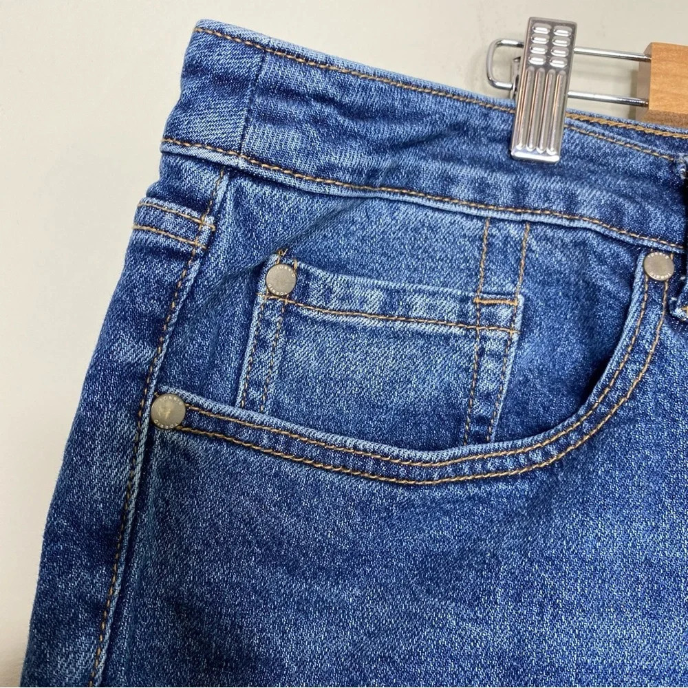 Torrid Medium Wash High Rise Button Fly Distressed Straight Jeans Plus Size 18 R - Picture 6 of 11